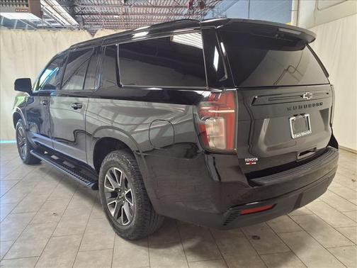 2023 Chevrolet Suburban 4WD Z71