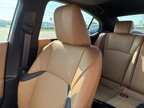 2020 Lexus ES 350 Base