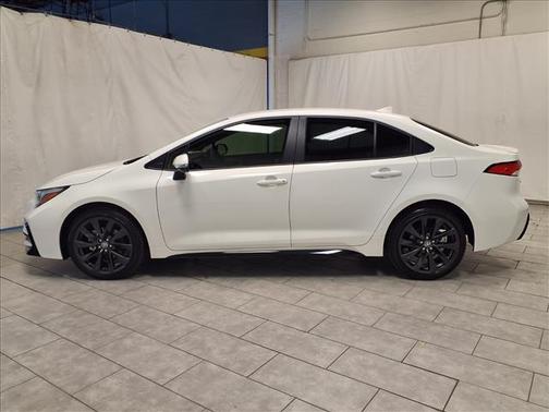 2026 Toyota Corolla Hybrid SE