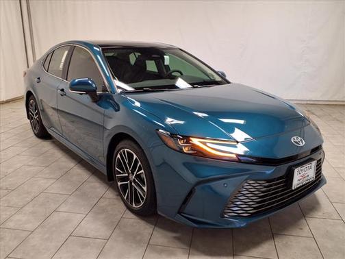 2025 Toyota Camry XLE