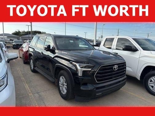 2025 Toyota Sequoia SR5