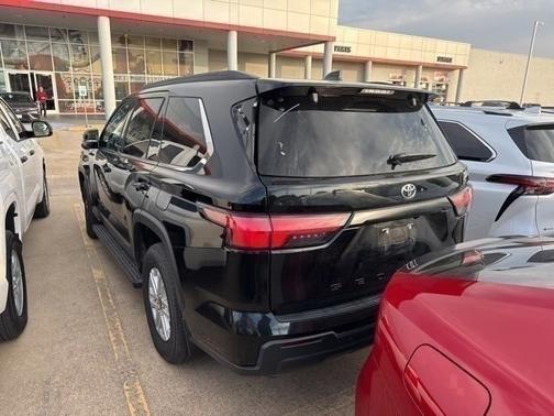 2025 Toyota Sequoia SR5