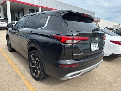 2023 Mitsubishi Outlander SE 2.5 2WD