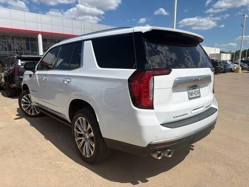 Summit White 2022 GMC Yukon Denali