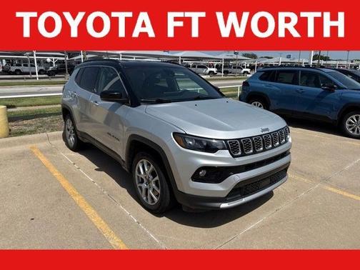Silver Zynith Metallic Clearcoat 2025 Jeep Compass Limited