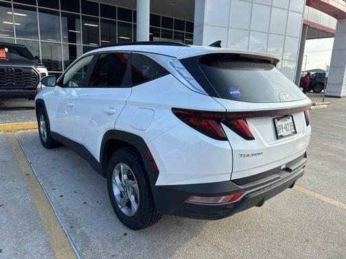White Pearl 2024 Hyundai TUCSON SEL