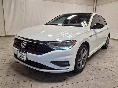 2019 Volkswagen Jetta 1.4T R-Line