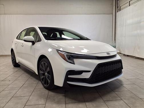 2026 Toyota Corolla Hybrid SE