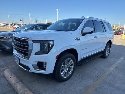 2022 GMC Yukon SLT