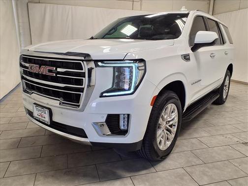 2022 GMC Yukon SLT