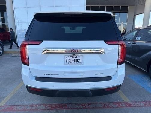 2022 GMC Yukon SLT