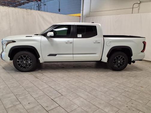 2025 Toyota Tundra Hybrid Platinum
