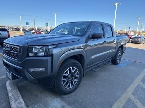 2023 Nissan Frontier SV