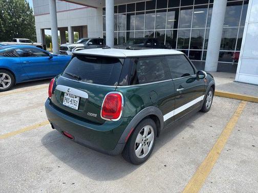 2015 MINI Hardtop Cooper