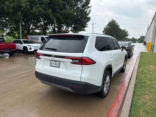Pearl 2024 Toyota Grand Highlander Limited