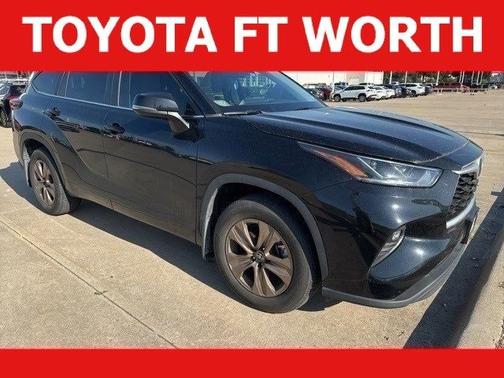 2023 Toyota Highlander Hybrid XLE