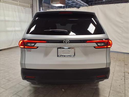 2024 Toyota Grand Highlander XLE