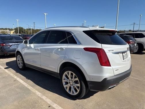 2018 Cadillac XT5 Platinum