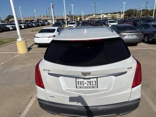 2018 Cadillac XT5 Platinum