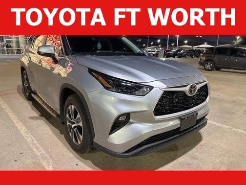 2024 Toyota Highlander XLE