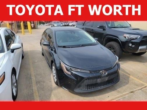 Photo 1 of 5 of 2020 Toyota Corolla LE