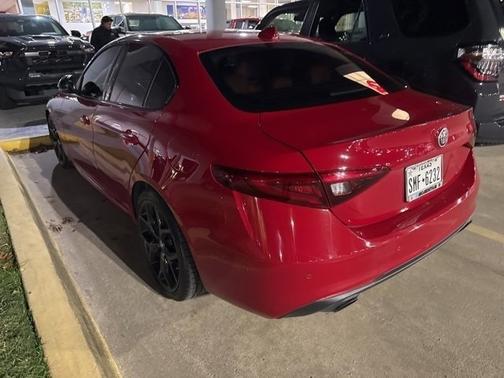 2020 Alfa Romeo Giulia Base