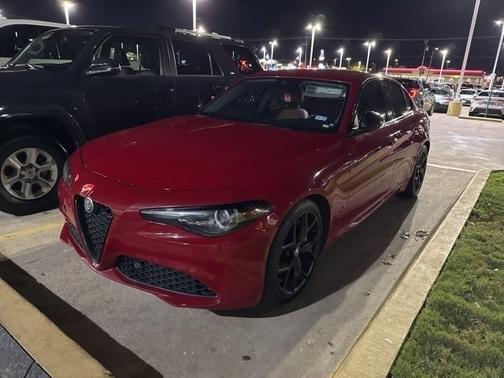 2020 Alfa Romeo Giulia Base