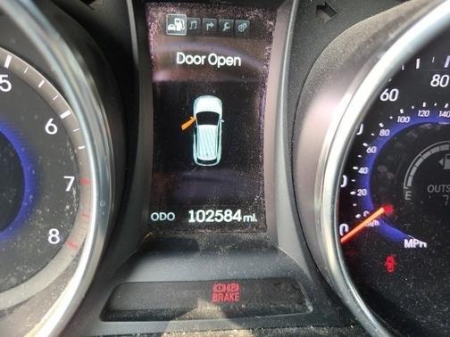 2016 Hyundai SANTA FE SE