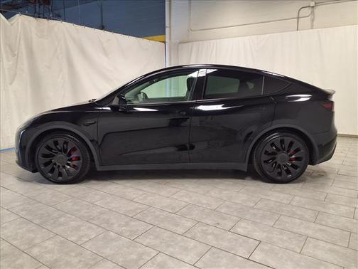 2022 Tesla Model Y Performance Dual Motor All-Wheel Drive