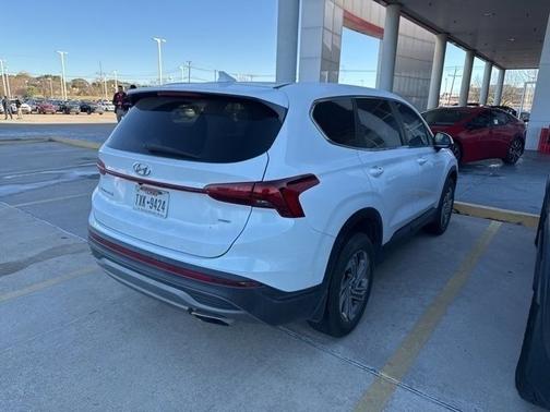 2021 Hyundai SANTA FE SE