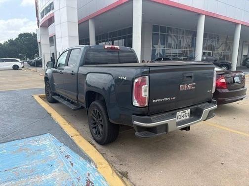 Dark Sky Metallic 2020 GMC Canyon SLE