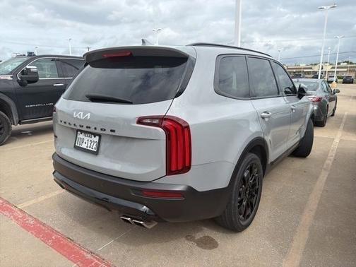 Wolf Gray 2022 Kia Telluride SX