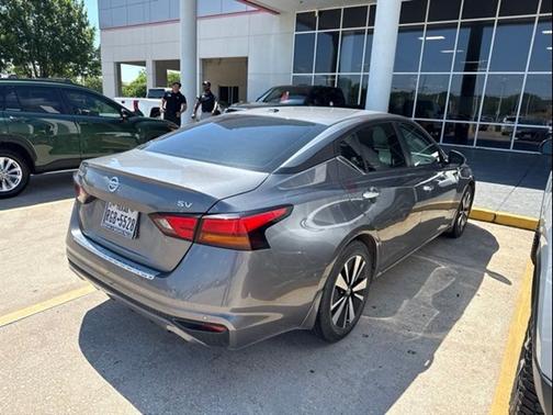 Gun Metallic 2022 Nissan Altima 2.5 SV