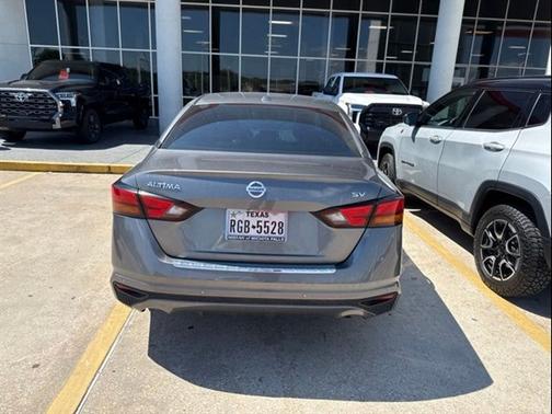 Gun Metallic 2022 Nissan Altima 2.5 SV