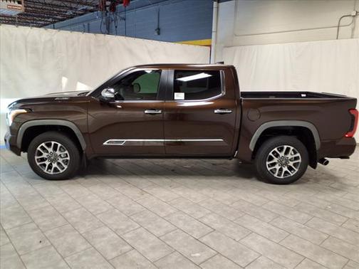 2025 Toyota Tundra Hybrid 1794 Edition