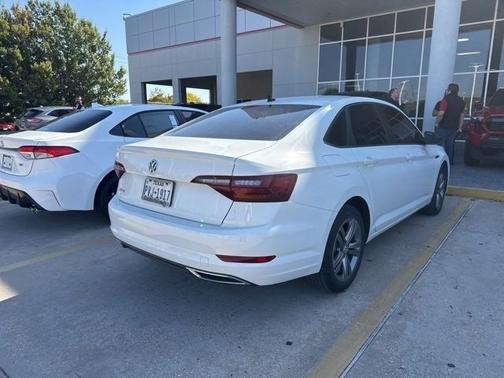 2019 Volkswagen Jetta 1.4T R-Line