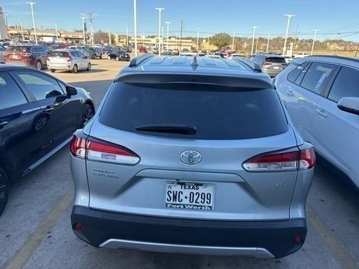 2023 Toyota Corolla Cross LE