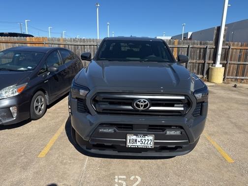 2025 Toyota Tacoma SR5