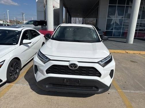 Ice Cap 2025 Toyota RAV4 LE