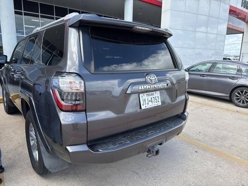 2017 Toyota 4Runner SR5