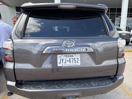 2017 Toyota 4Runner SR5