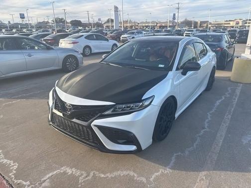 2021 Toyota Camry XSE