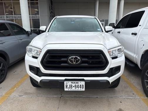 2022 Toyota Tacoma SR