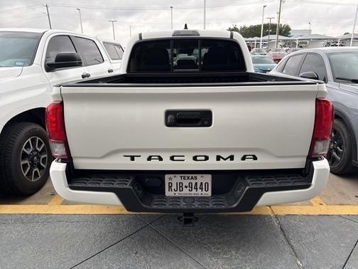 2022 Toyota Tacoma SR