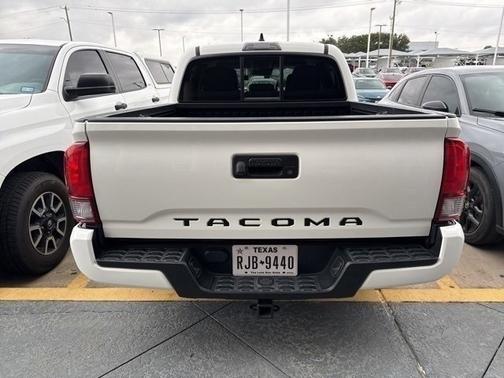 2022 Toyota Tacoma SR