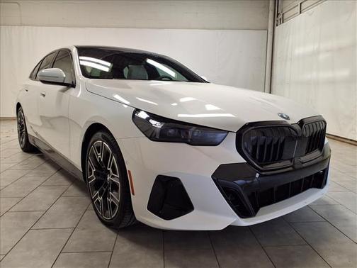 2026 BMW 550e xDrive