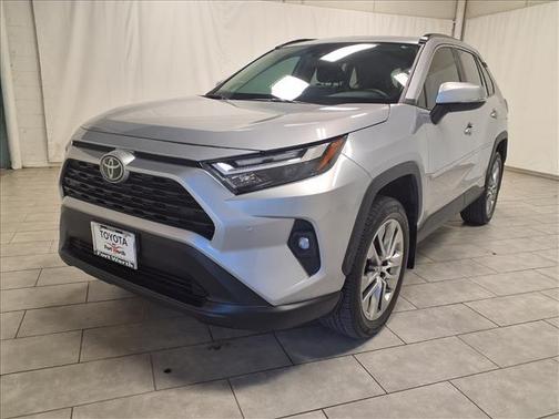 2023 Toyota RAV4 XLE Premium