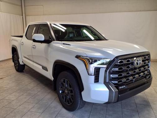 2025 Toyota Tundra Hybrid Platinum
