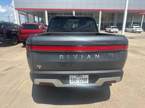 2023 Rivian R1T Adventure Quad Motor Large Pack