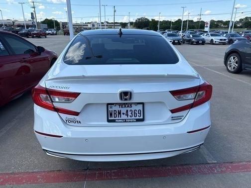 Platinum White Pearl 2021 Honda Accord Hybrid Touring